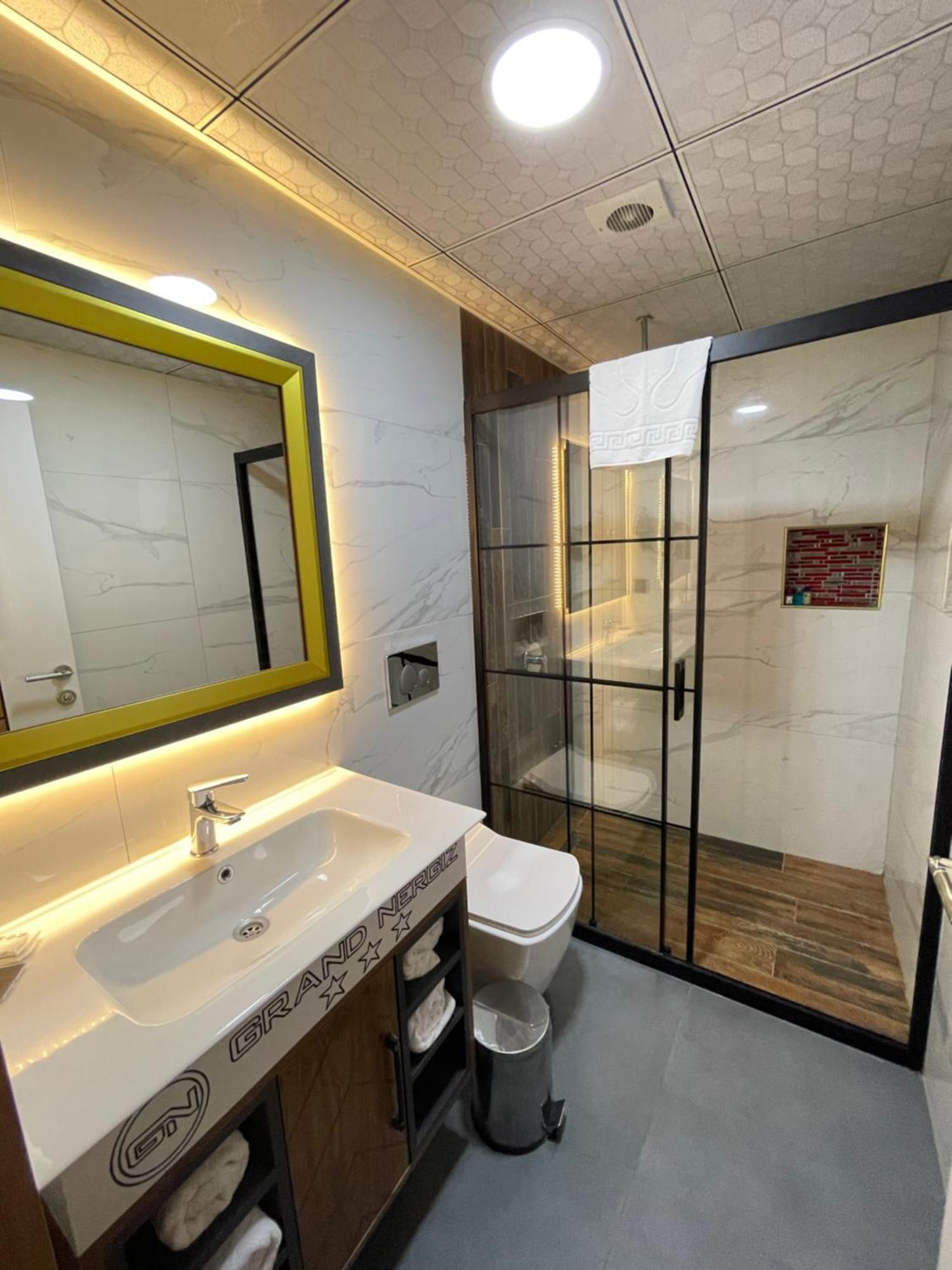 Grand Nergiz Otel Antalya Værelse billede